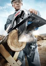 Cargar imagen en el visor de la galería, Sierra Circular 2,100W BOSCH GKS 235
